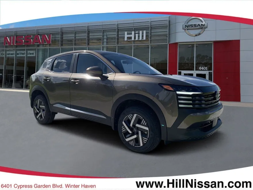 2025 Nissan Kicks SV photo 1