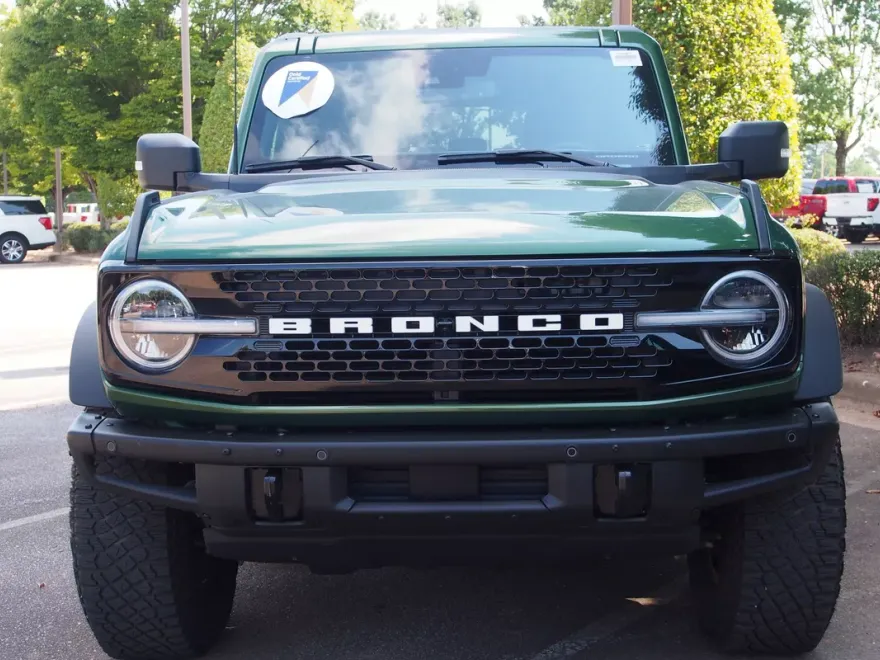 2023 Ford Bronco Wildtrak photo 1