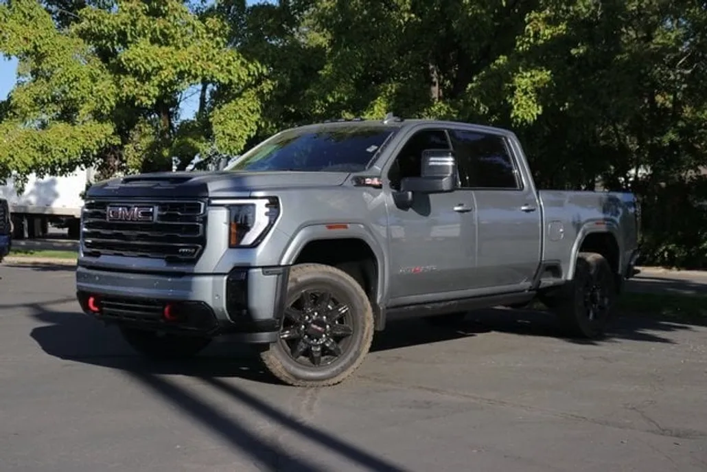 2025 Gmc Sierra 3500 HD AT4 photo 1