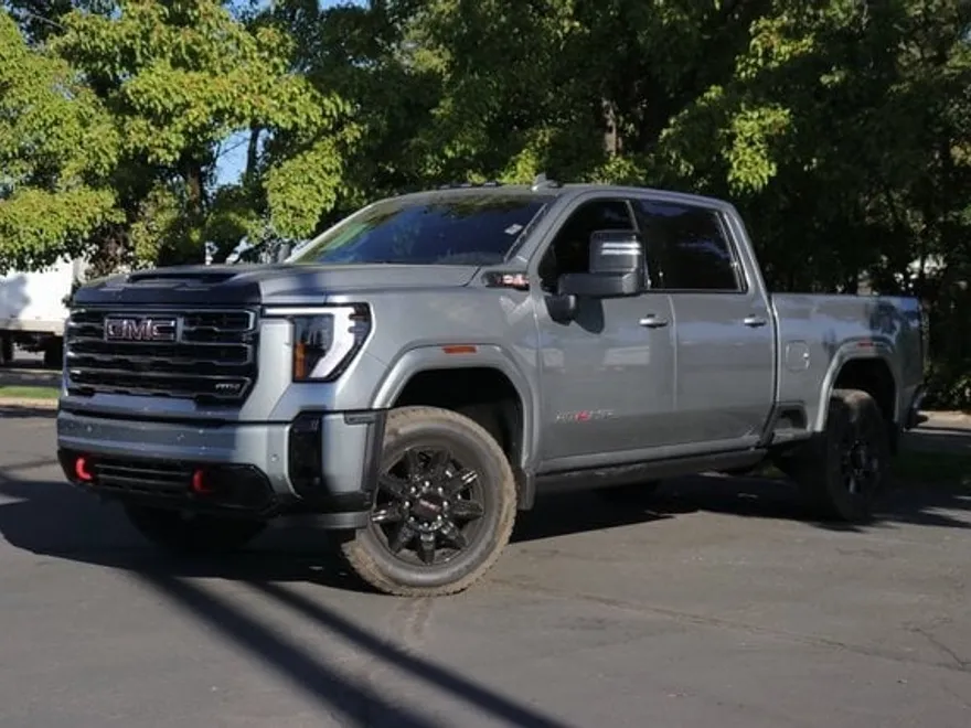 2025 Gmc Sierra 3500 HD AT4 photo 1