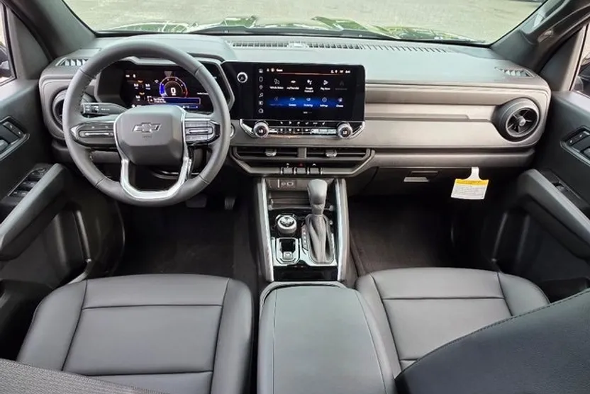 2026 Chevrolet Colorado Trail Boss photo 1