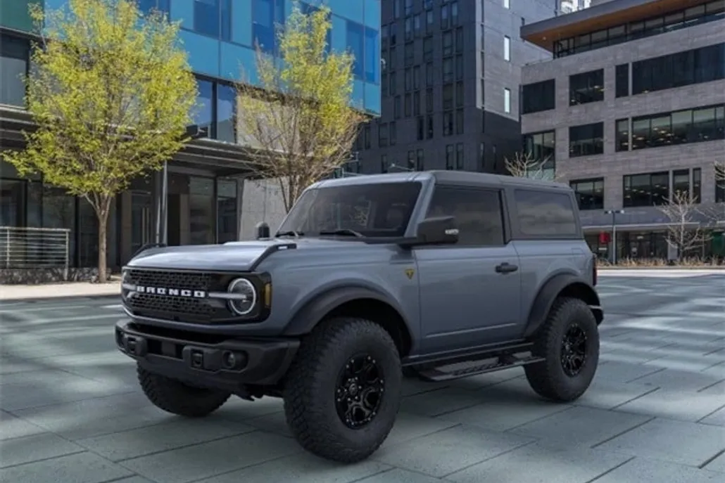 2025 Ford Bronco Badlands photo 1