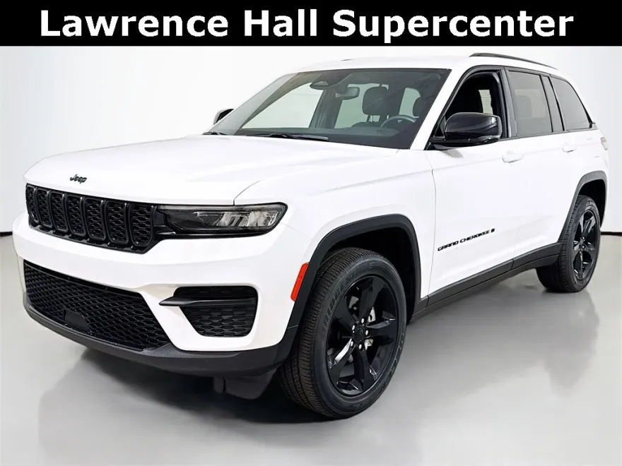 2023 Jeep Grand Cherokee Laredo photo 1