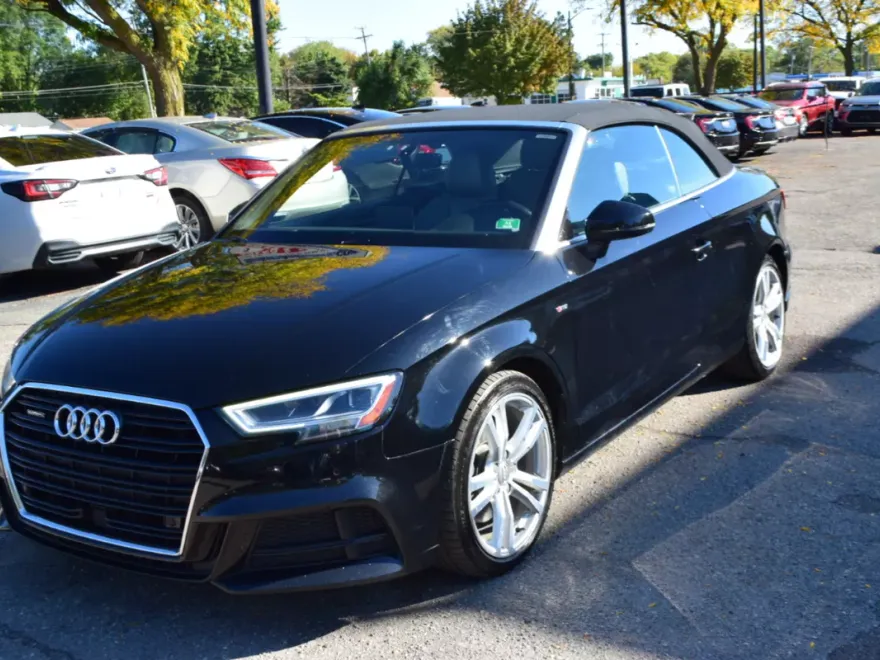 2018 Audi A3 Quattro 2.0T Premium Plus photo 1