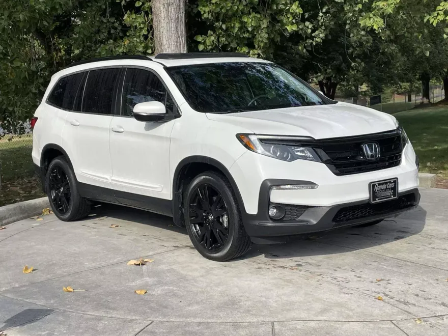 2022 Honda Pilot Special Edition photo 1