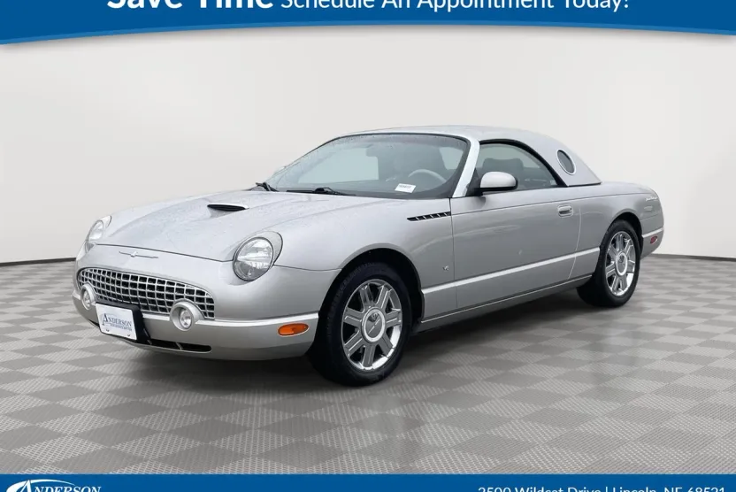 2004 Ford Thunderbird Deluxe photo 1