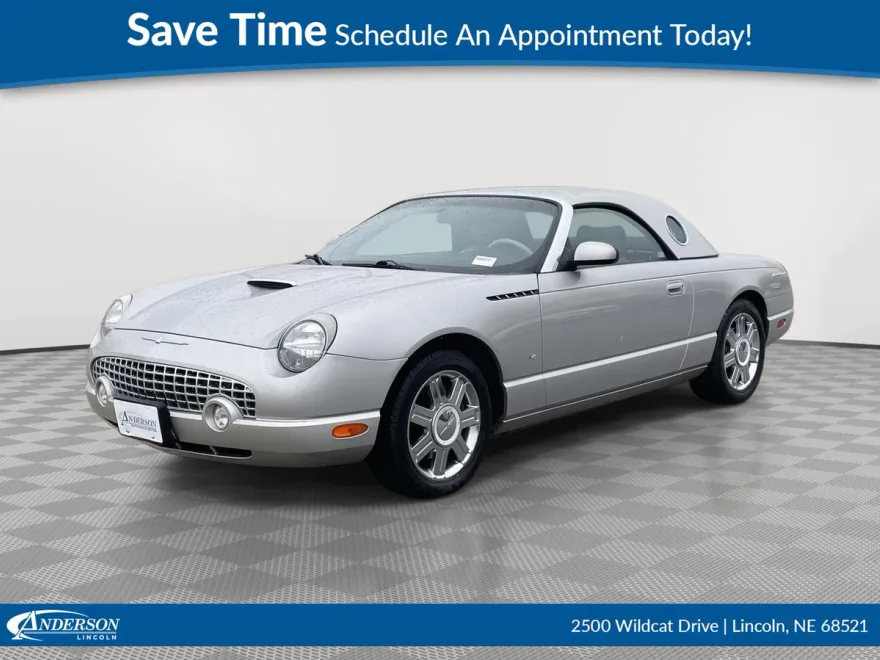 2004 Ford Thunderbird Deluxe photo 1