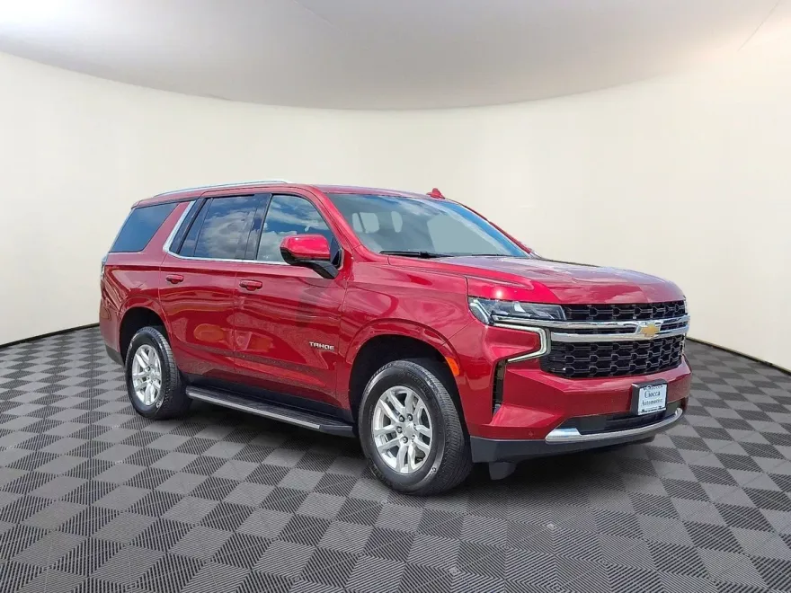 2023 Chevrolet Tahoe LS photo 1