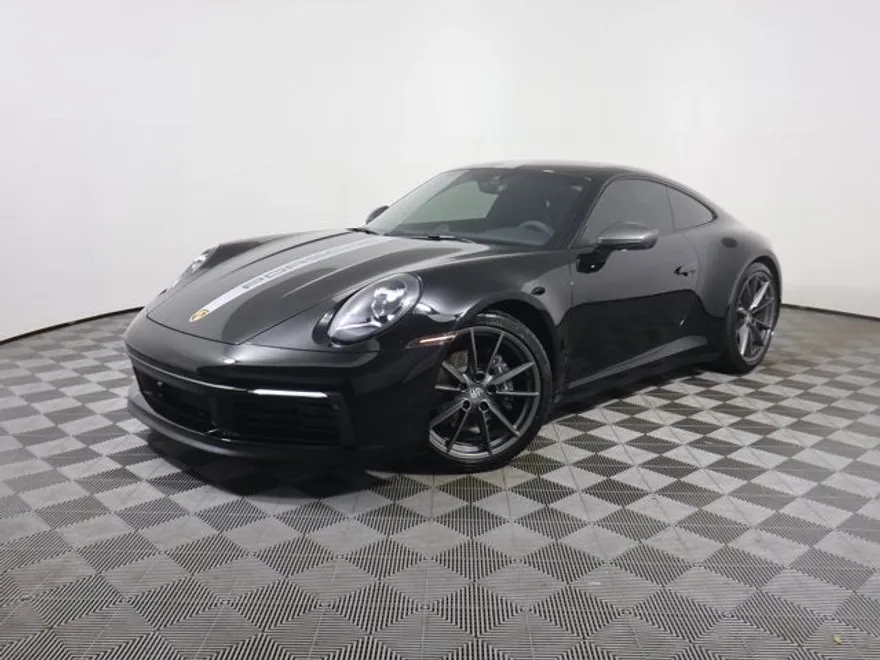 2024 Porsche 911 T photo 1