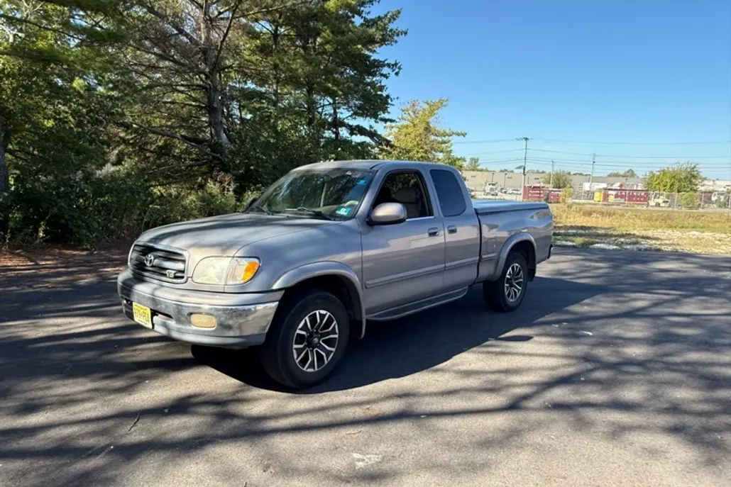 2000 Toyota Tundra Limited photo 1