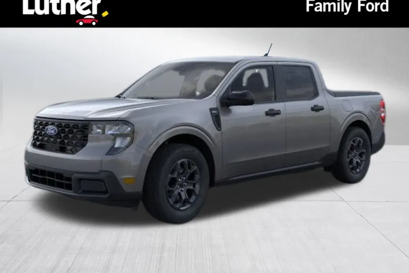2025 Ford Maverick XLT photo 1
