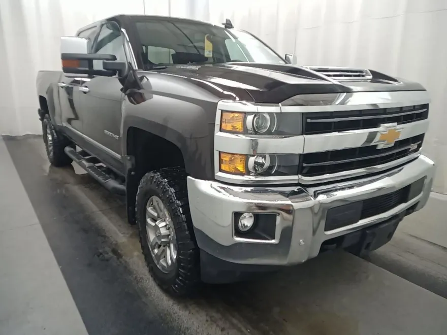 2019 Chevrolet Silverado 2500HD LTZ photo 1