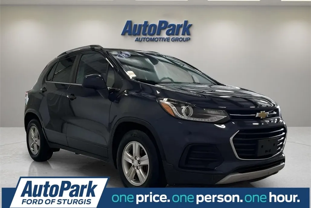 2018 Chevrolet Trax LT photo 1