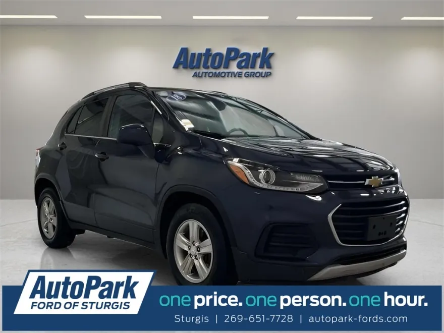 2018 Chevrolet Trax LT photo 1