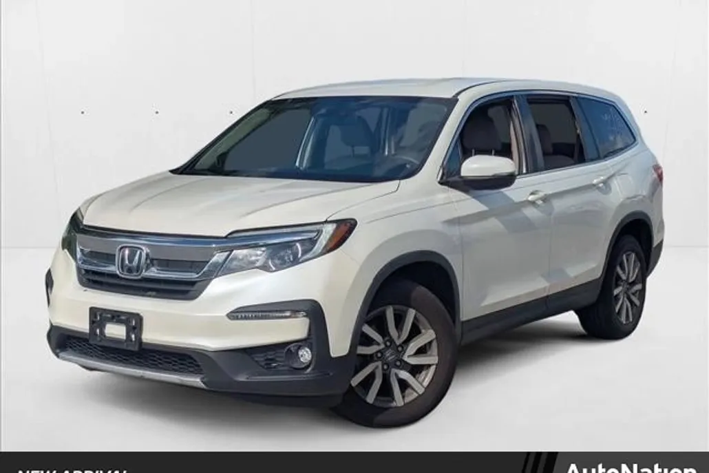 2019 Honda Pilot EX photo 1
