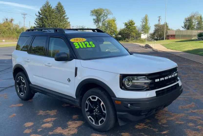 2022 Ford Bronco Sport Outer Banks photo 1