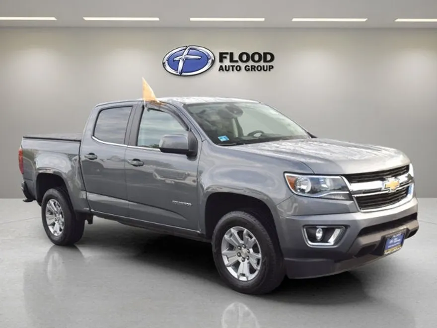 2019 Chevrolet Colorado LT photo 1