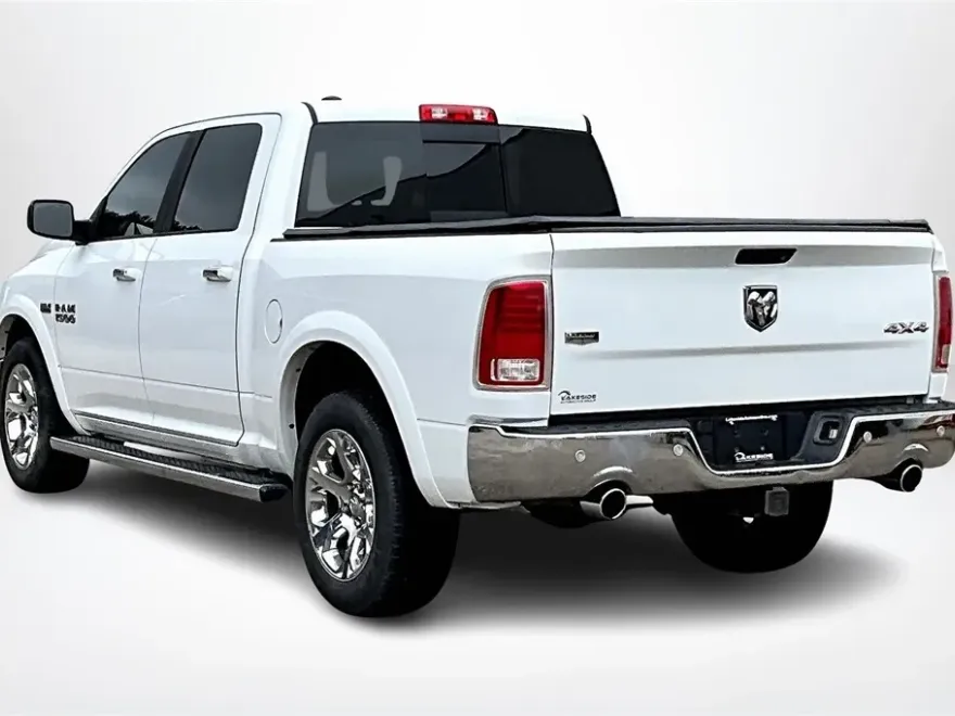 2016 Ram 1500 Laramie photo 1