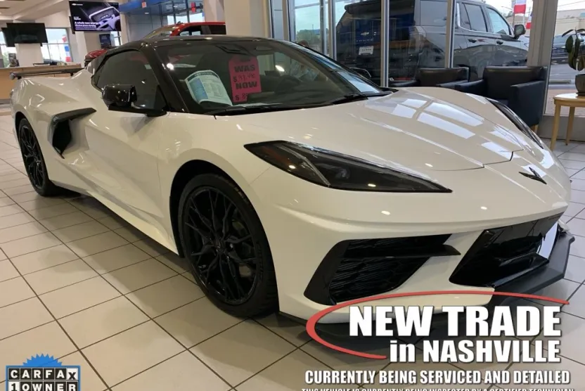 2025 Chevrolet Corvette Stingray 2LT Convertible photo 1
