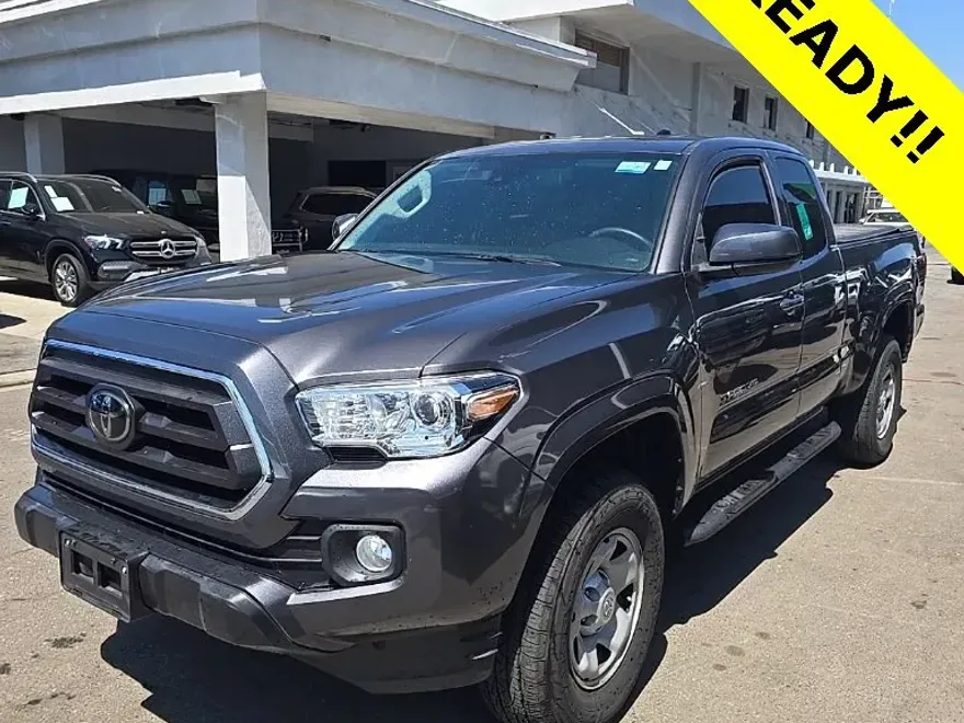 2022 Toyota Tacoma SR5 photo 1