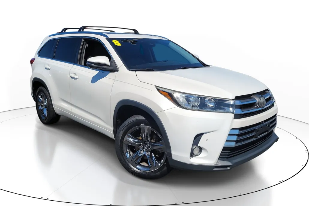 2018 Toyota Highlander Limited photo 1