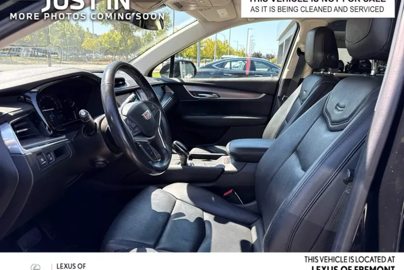 2019 Cadillac XT5 Premium Luxury photo 1