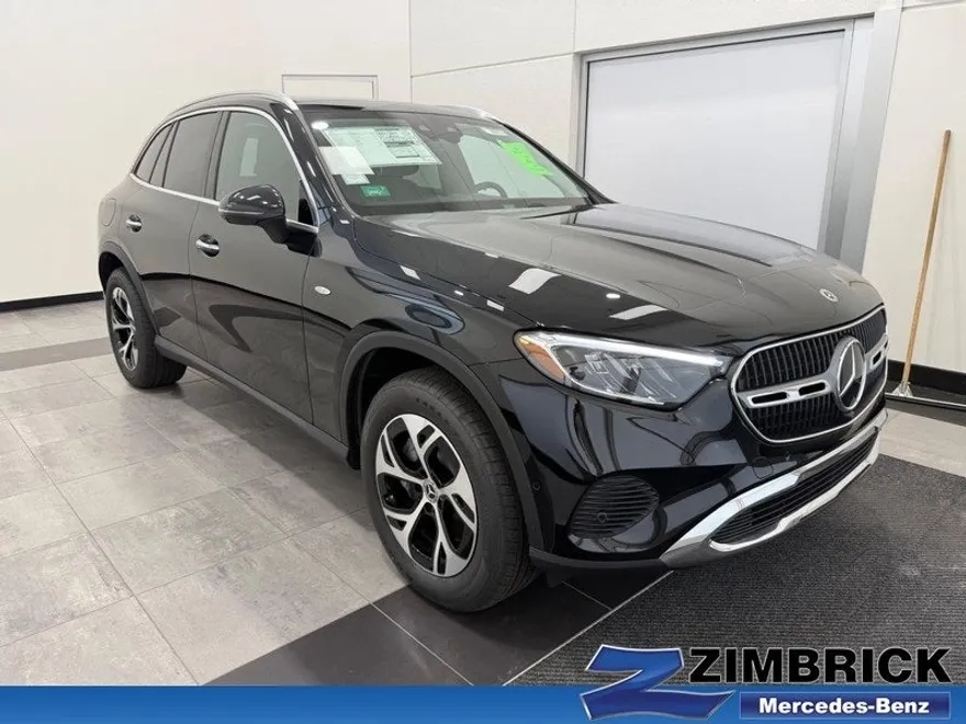 2025 Mercedes Benz GLC 350e 4MATIC photo 1