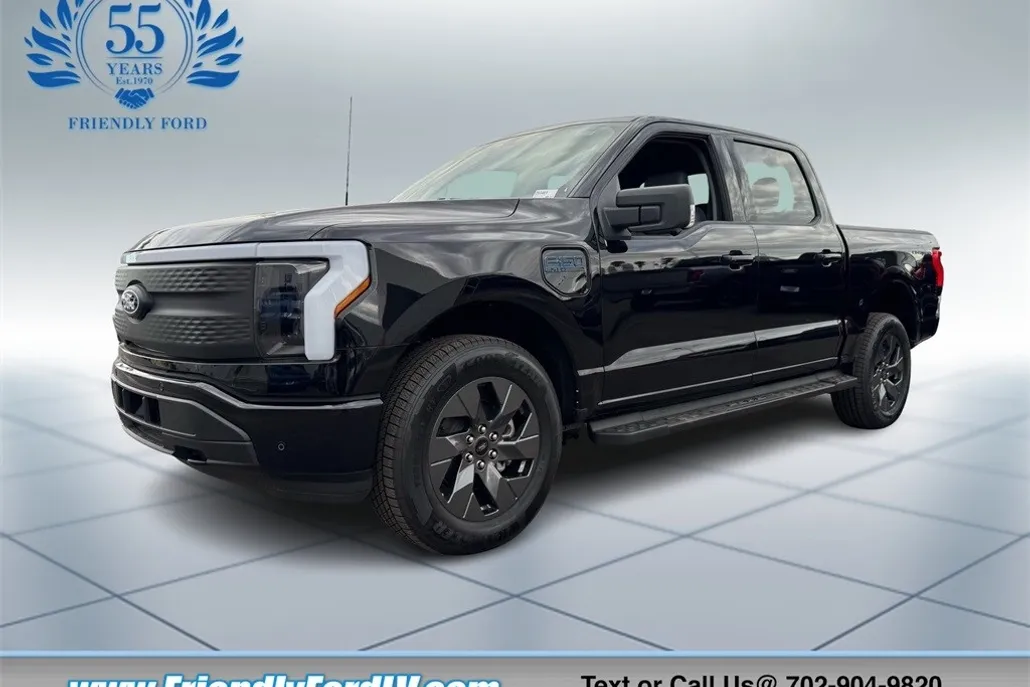 2025 Ford F-150 Lightning photo 1