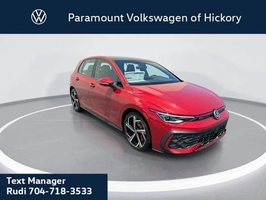 2025 Volkswagen Golf GTI SE photo 1