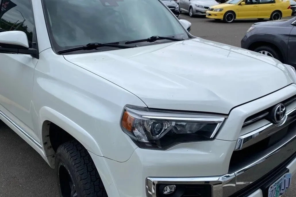 2021 Toyota 4Runner Limited photo 1