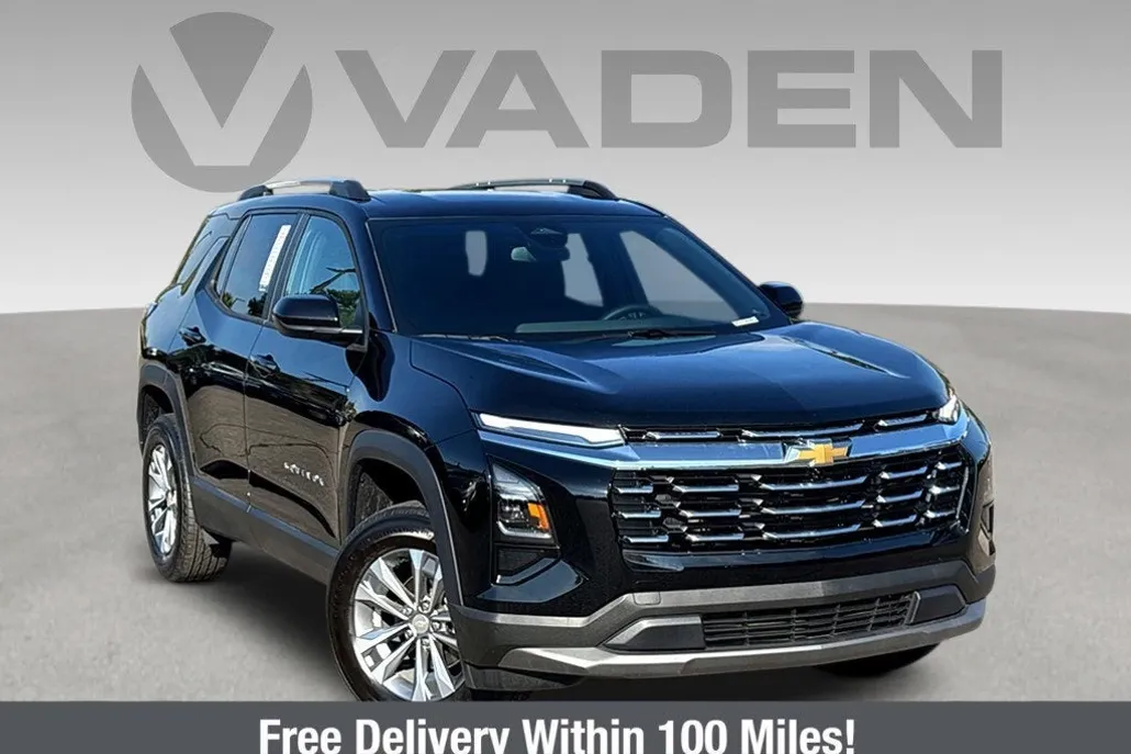 2025 Chevrolet Equinox LT photo 1