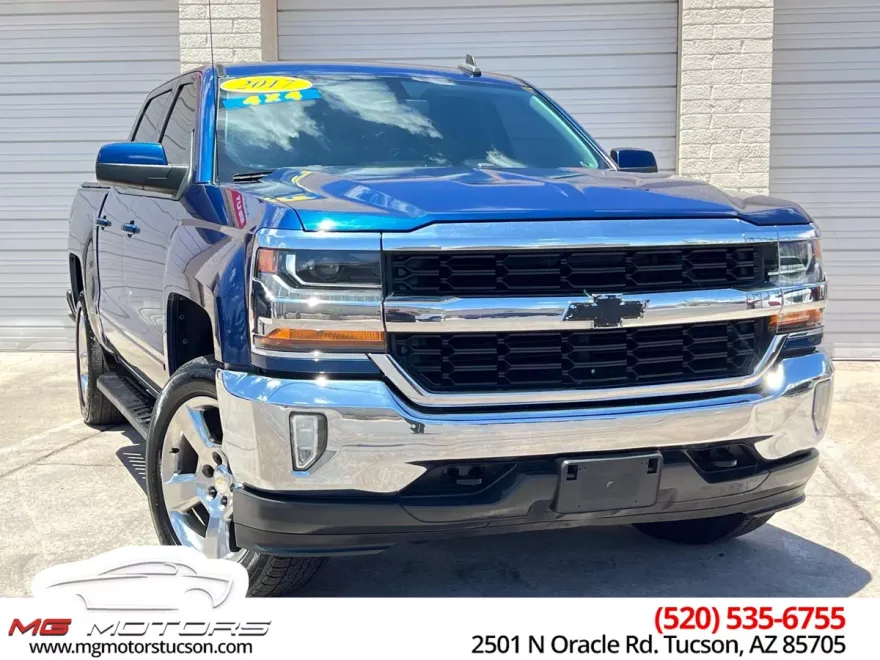 2017 Chevrolet Silverado 1500 LT photo 1
