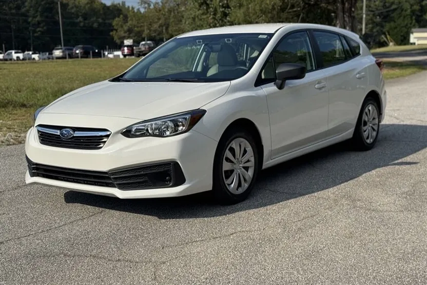 2022 Subaru Impreza Base photo 1