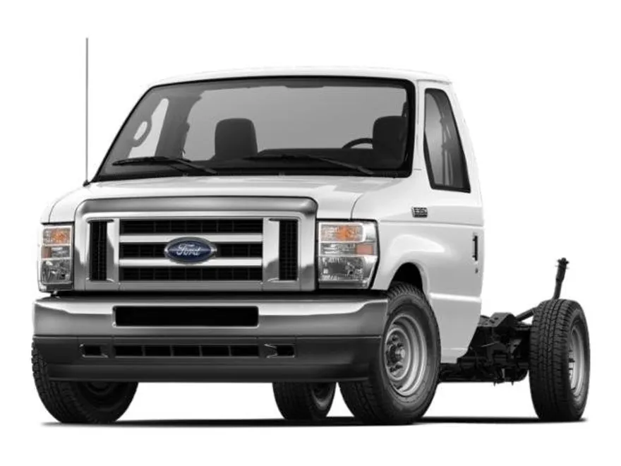 2025 Ford E-350 photo 1