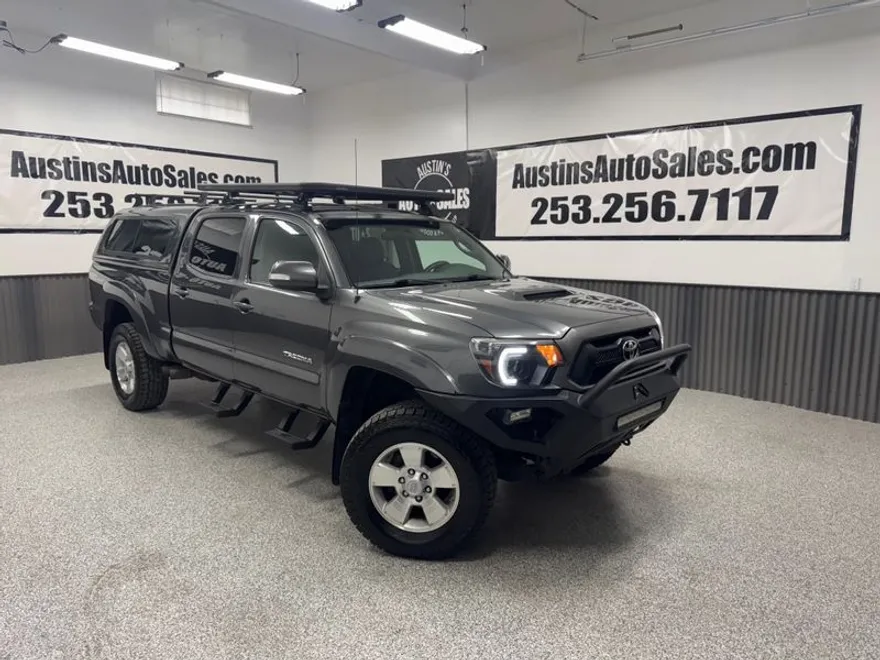 2014 Toyota Tacoma V6 photo 1