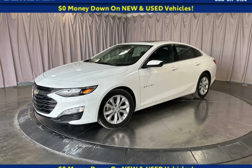 2024 Chevrolet Malibu 1LT photo 1