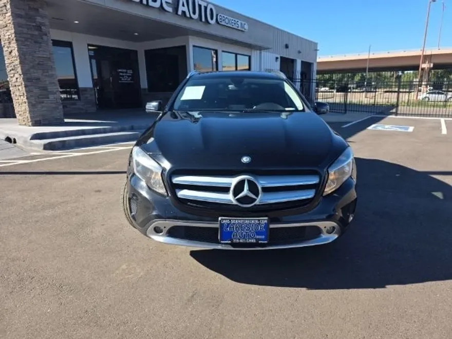 2015 Mercedes Benz GLA 250 photo 1