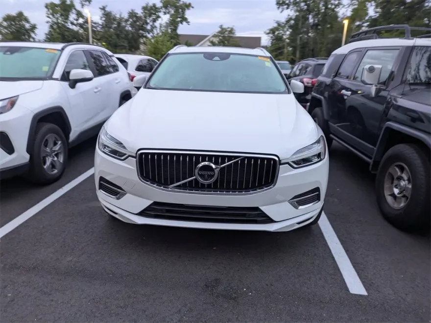2021 Volvo XC60 Recharge Hybrid T8 Inscription Expression photo 1