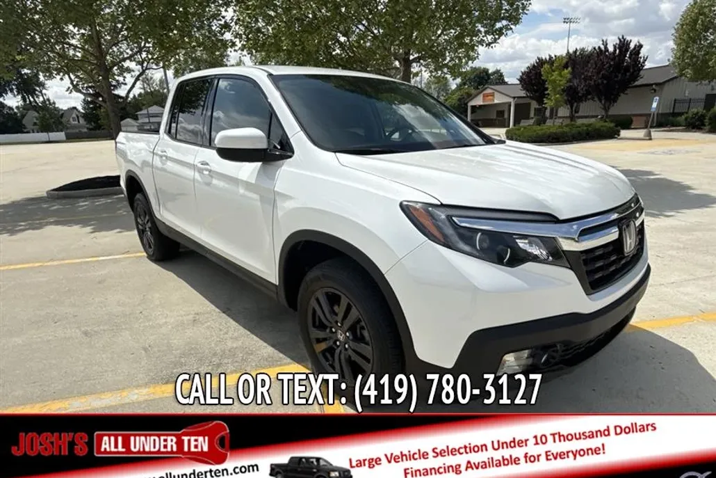 2020 Honda Ridgeline Sport photo 1