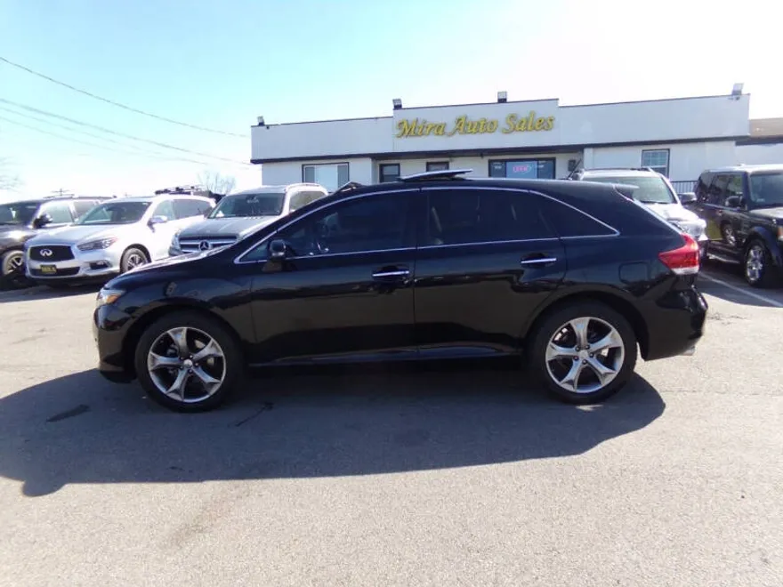 2015 Toyota Venza Limited photo 1