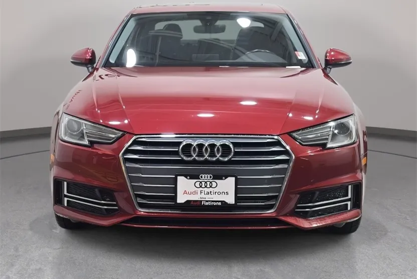 2018 Audi A4 2.0T Ultra Premium photo 1
