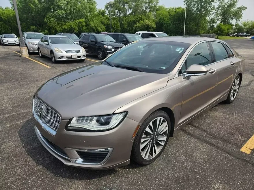 2019 Lincoln MKZ Hybrid Reserve photo 1