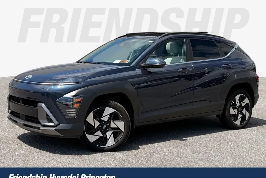 2024 Hyundai Kona Limited photo 1