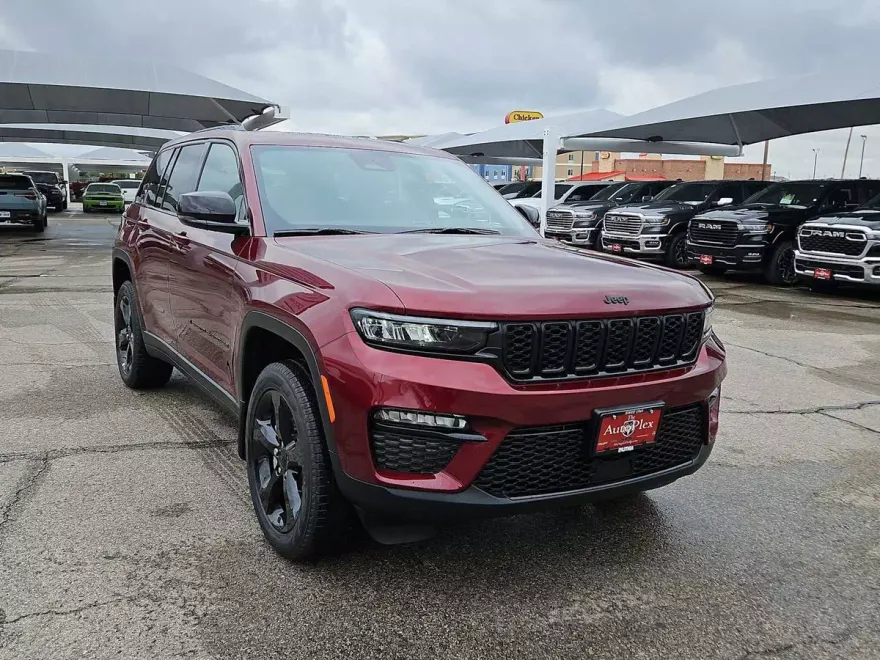 2025 Jeep Grand Cherokee Limited photo 1