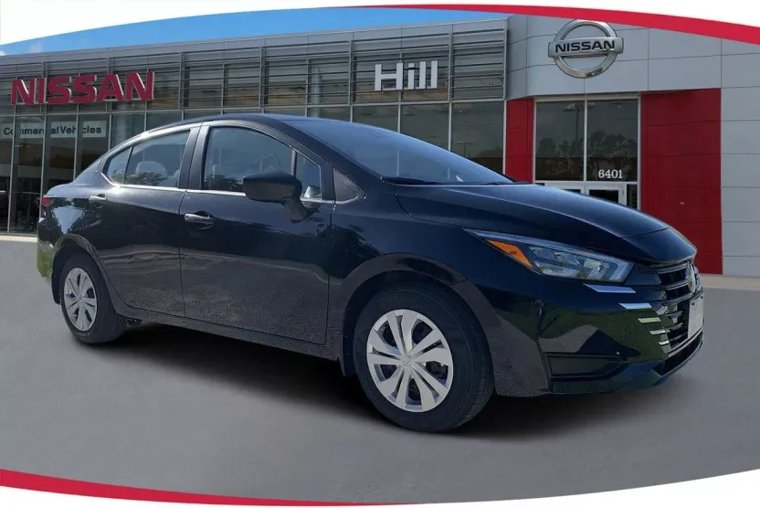 2025 Nissan Versa S photo 1