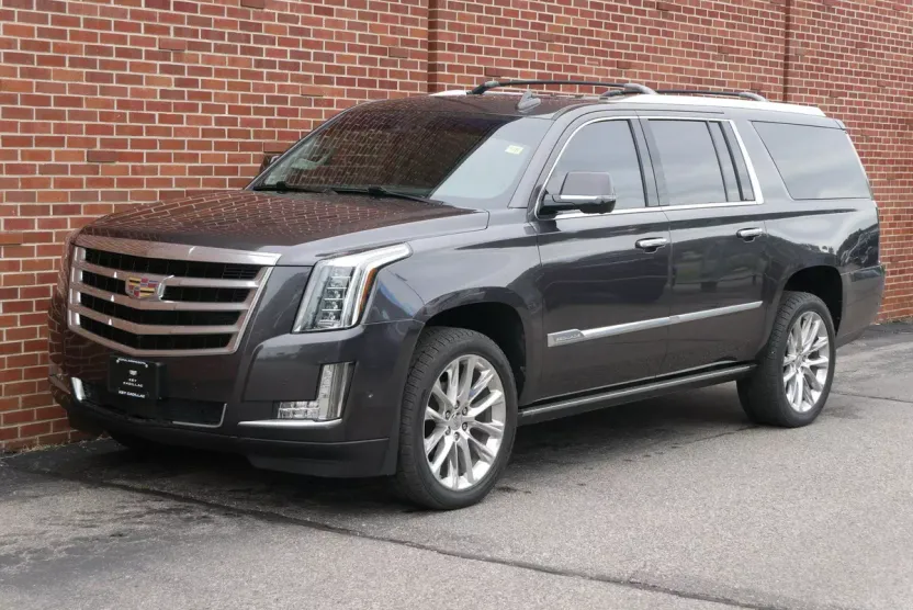2018 Cadillac Escalade ESV Premium Luxury photo 1