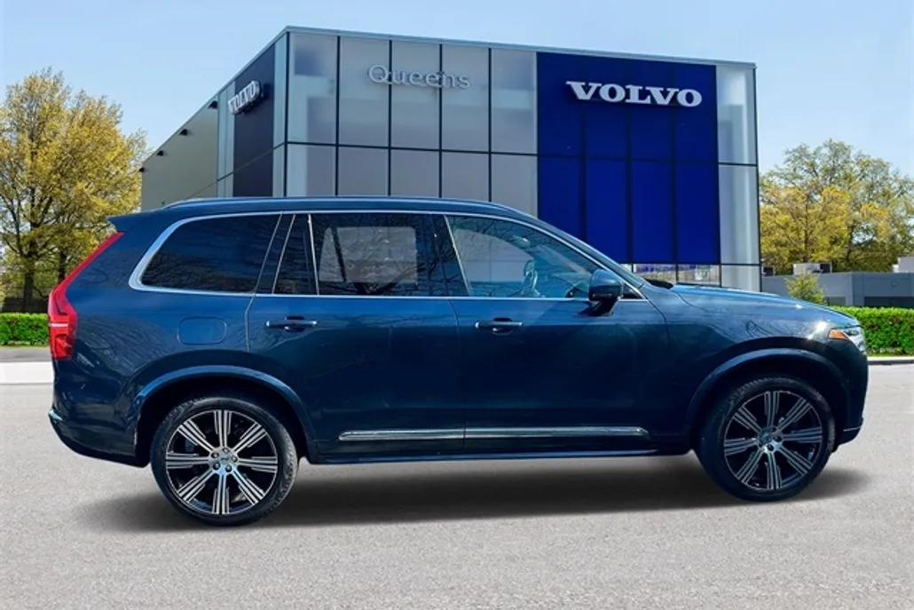 2022 Volvo XC90 T6 Inscription photo 1