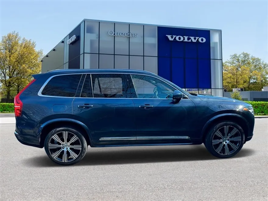 2022 Volvo XC90 T6 Inscription photo 1