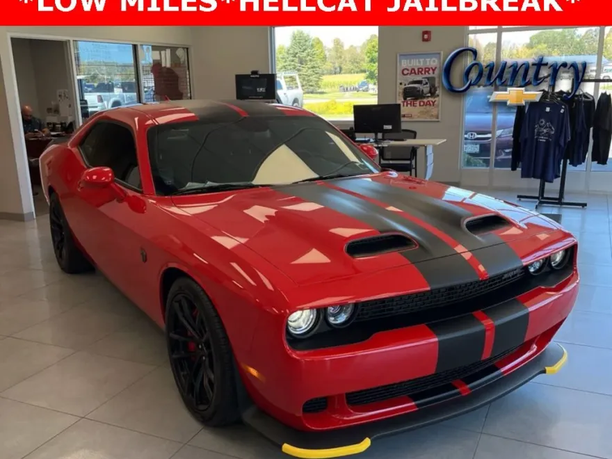 2023 Dodge Challenger SRT8 Hellcat photo 1