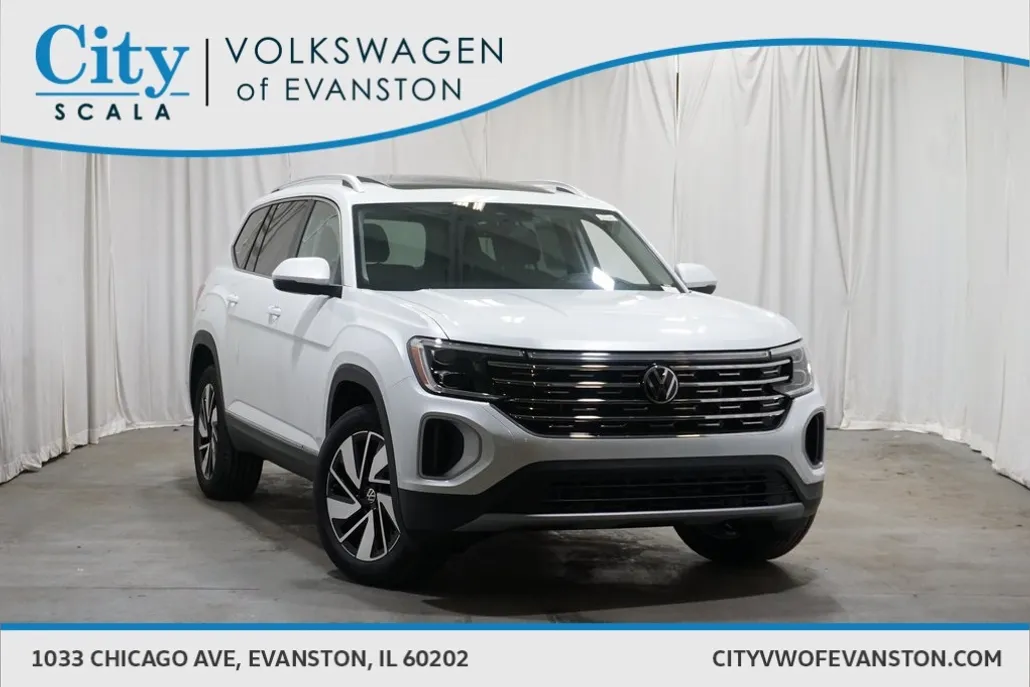 2025 Volkswagen Atlas SEL photo 1